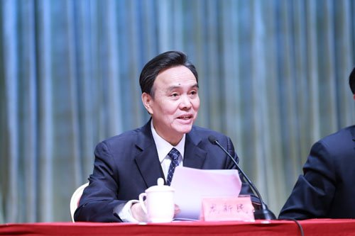中国中共党史学会常务副会长、中央党史研究室原副主任龙新民同志主持中国中共党史学会和中国中共党史人物研究会常务理事会联席会议